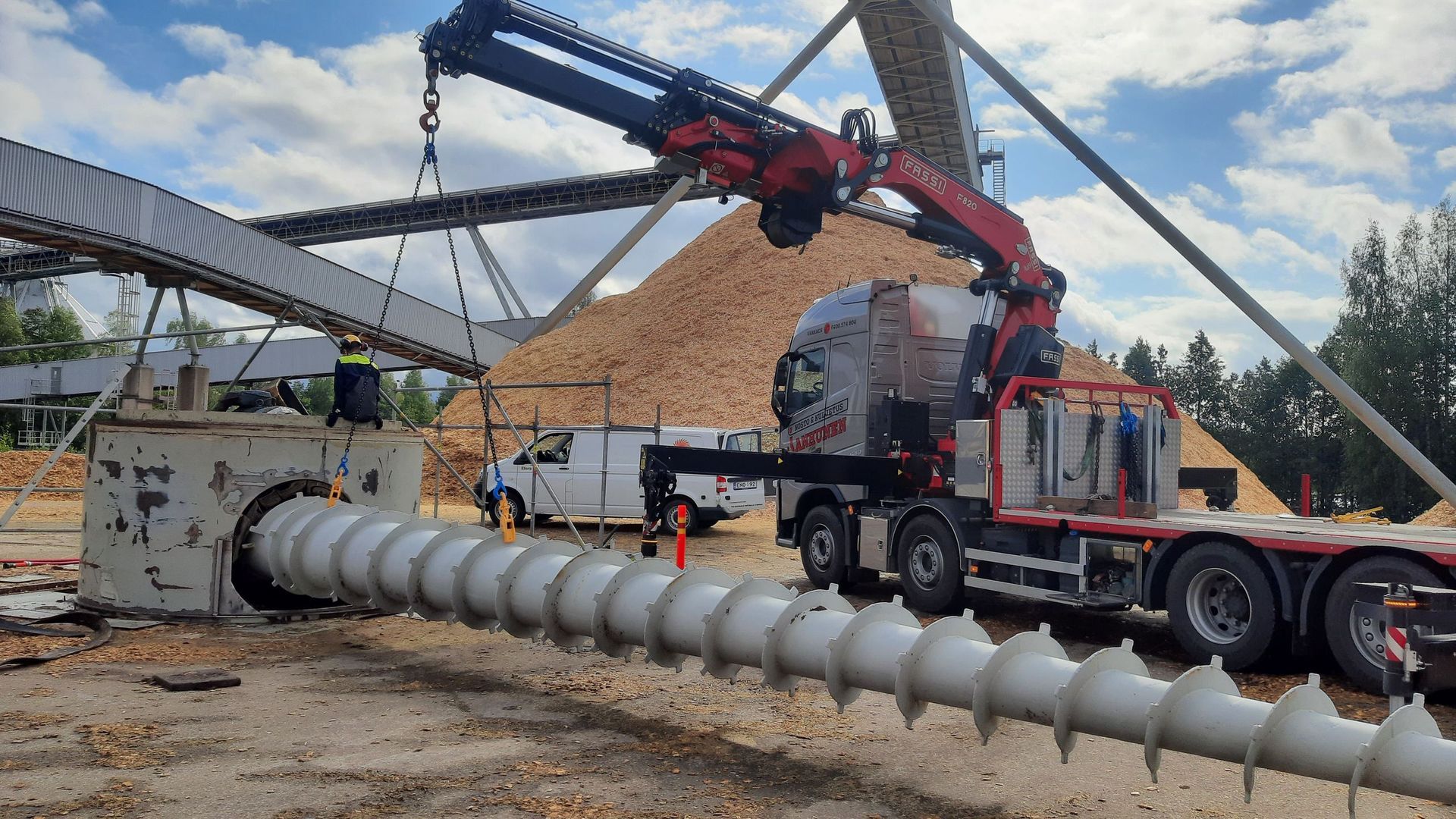 Nosto ja Kuljetus Janhunen Oy