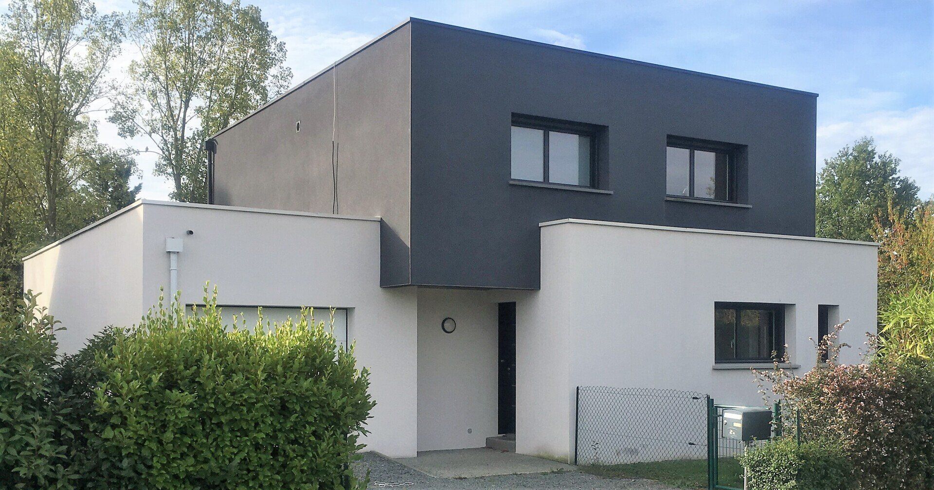 Pavillon avec toit terrasse