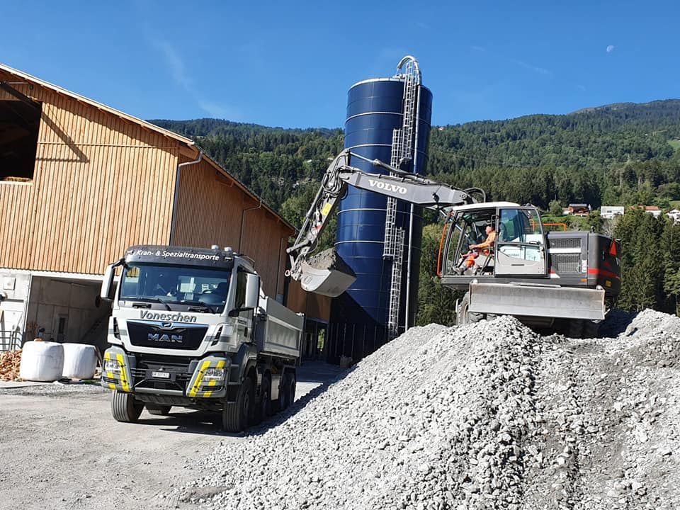Voneschen Transporte AG Rothenbrunnen - Kipper