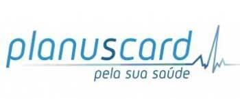 Logotipo da Planuscard, empresa de saúde, com um batimento cardíaco e o texto 