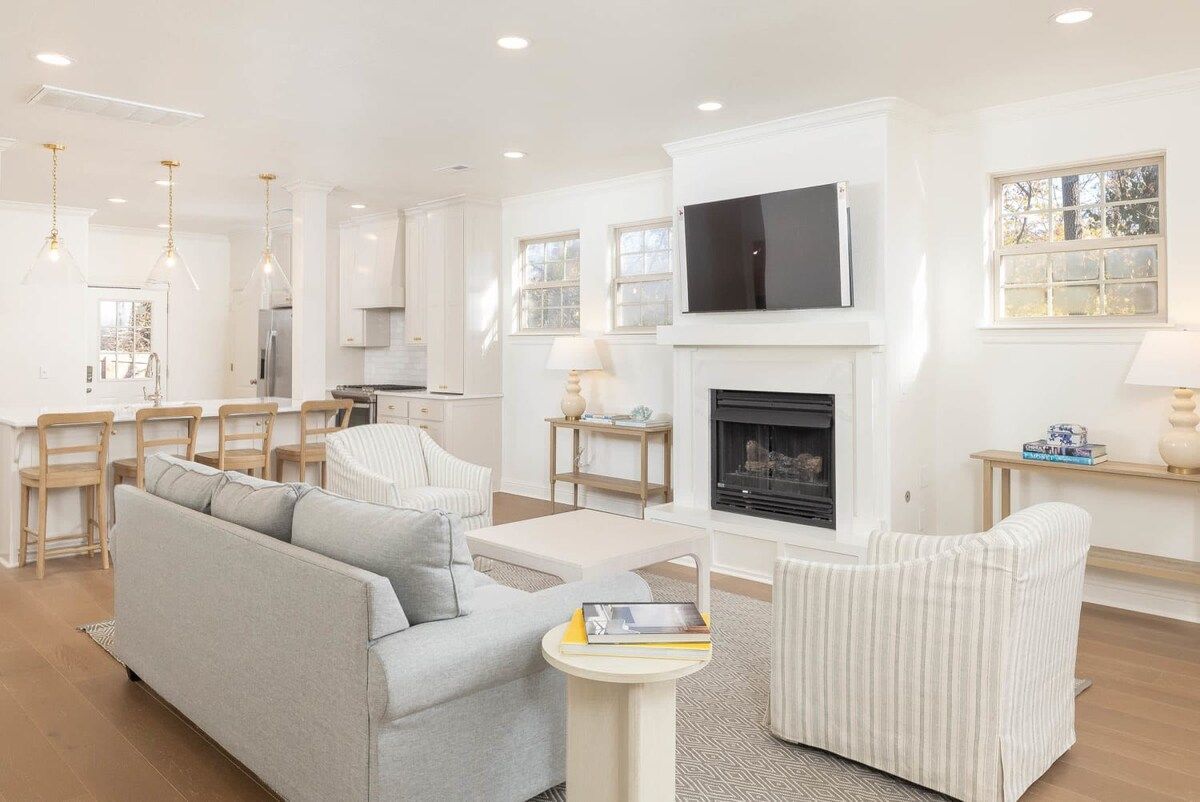 Short term rental in Fayetteville, Arkansas next to the University of Arkansas