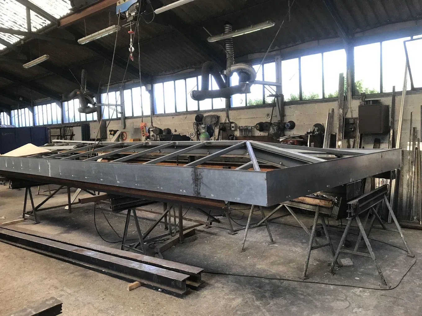 confection de structures métalliques pour sécurité 