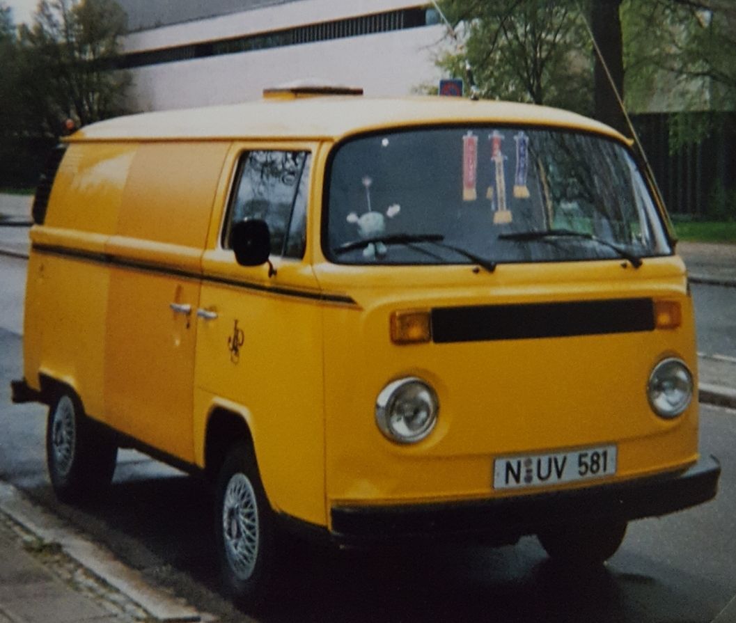 Archivbild vom Unternehmensfahrzeug. Foto vom Malermeisterbetrieb Frank Reinhard Georges