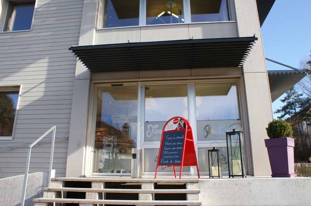 Boulangerie-pâtisserie et tea-room Bernhard - Extérieur
