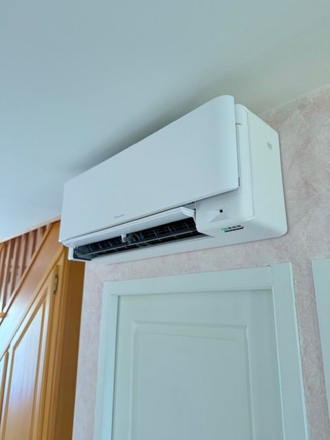 Unité Murale Stylish blanche porte