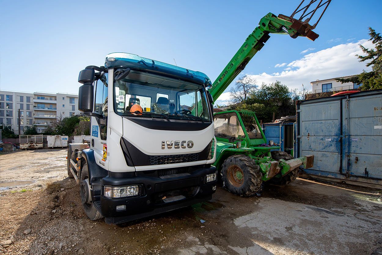 Camion Iveco stationné