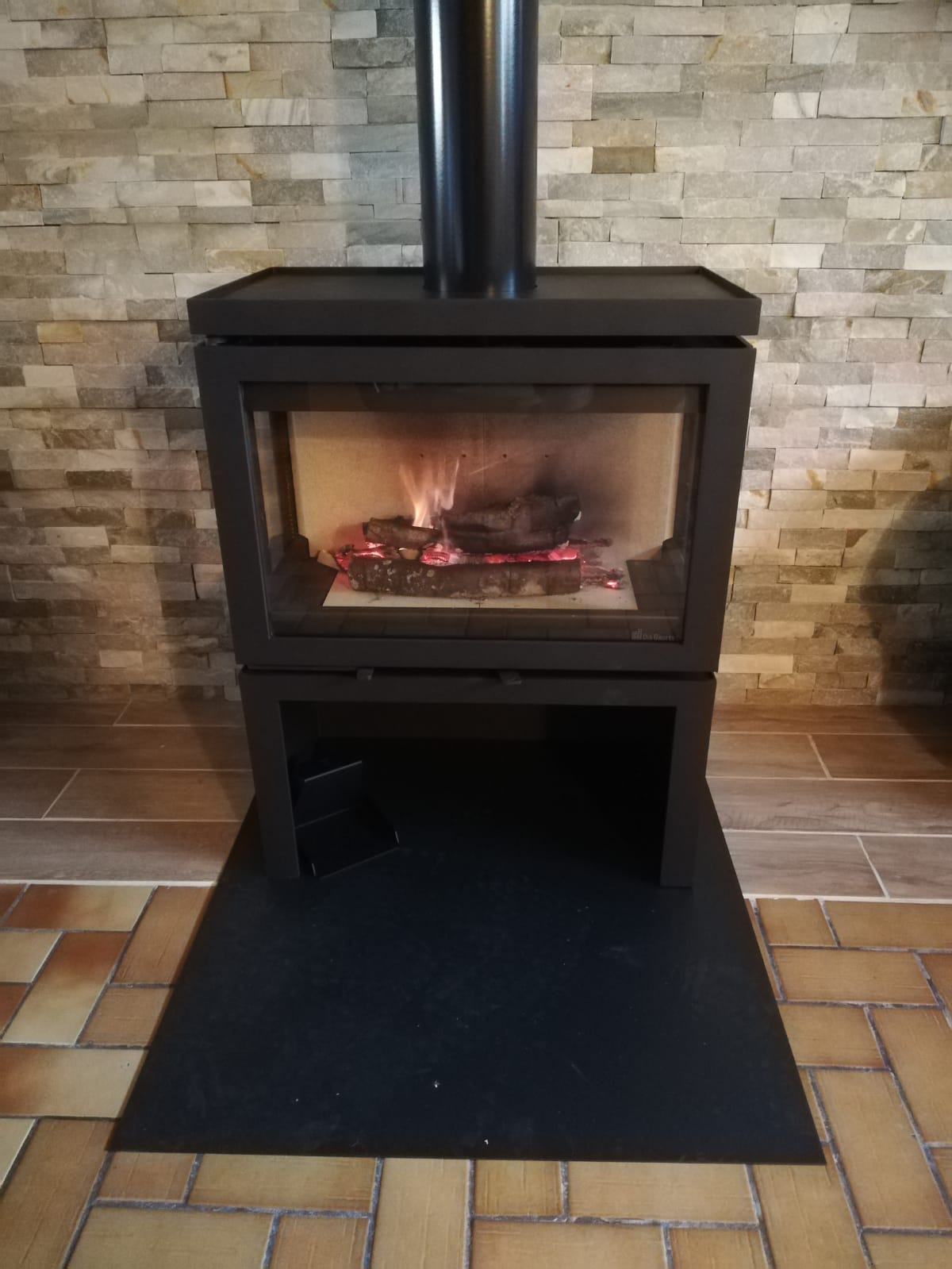 Petit poêle à bois