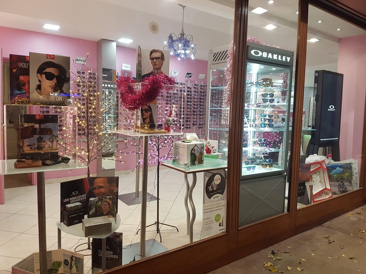 Vitrine magasin d'optique