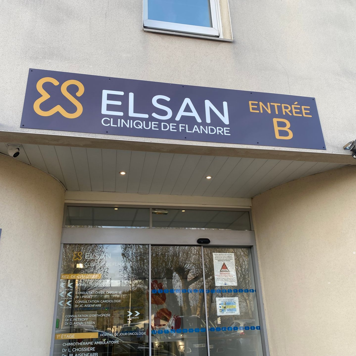 Entrée de la clinique Elsan, clinique de Flandre, Entrée B.