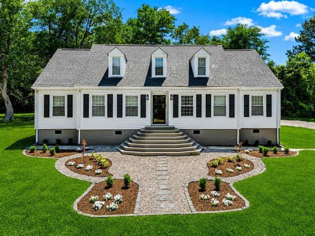 luxury vacation rentals in Rocky Mount, NC