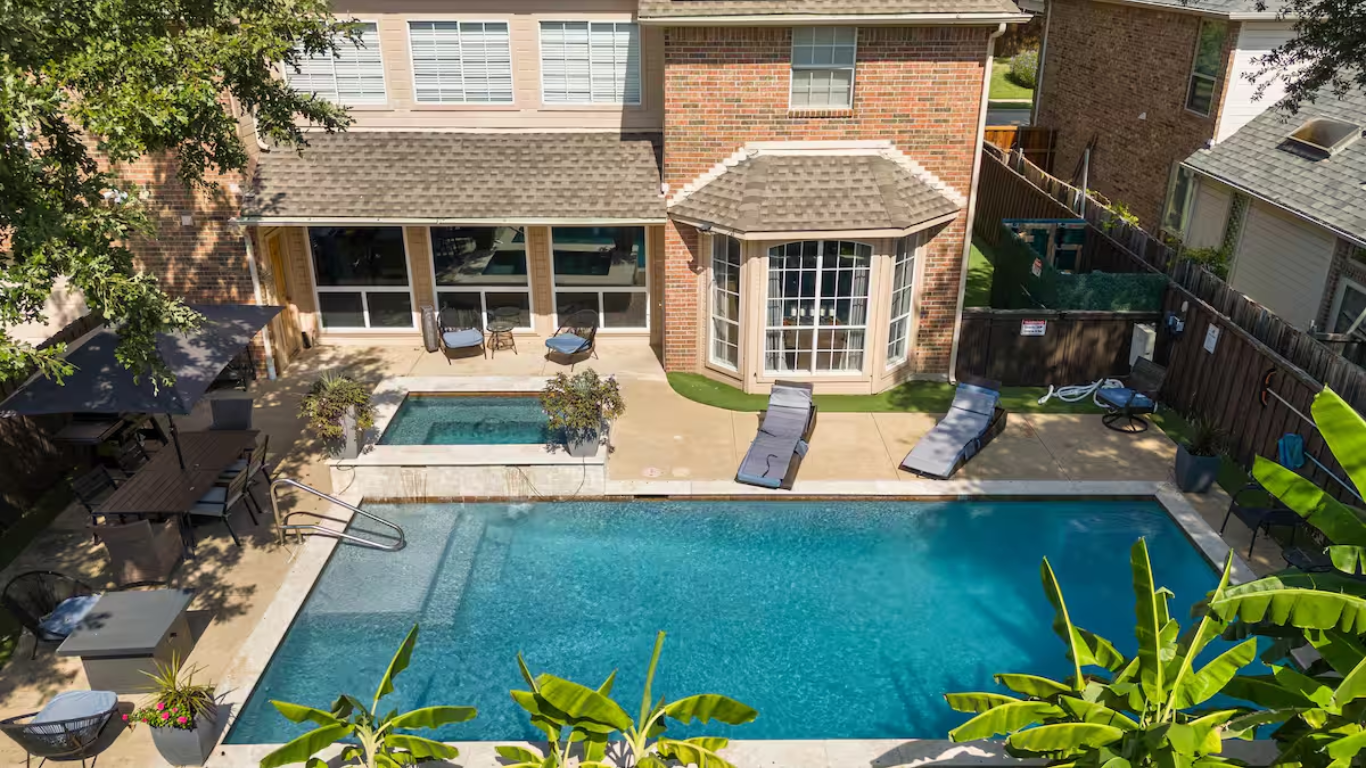Plano, TX luxury vacation rentals