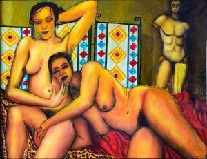 Dos figuras desnudas se reclinan, una tocándose. Al fondo, una estatua de un hombre. Pantalla a color.