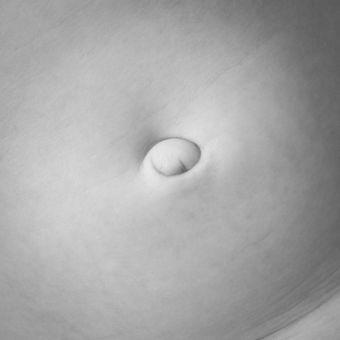 Fotografia profesional tenerife hoyos foto detalle ombligo bebe recien nacido newborn