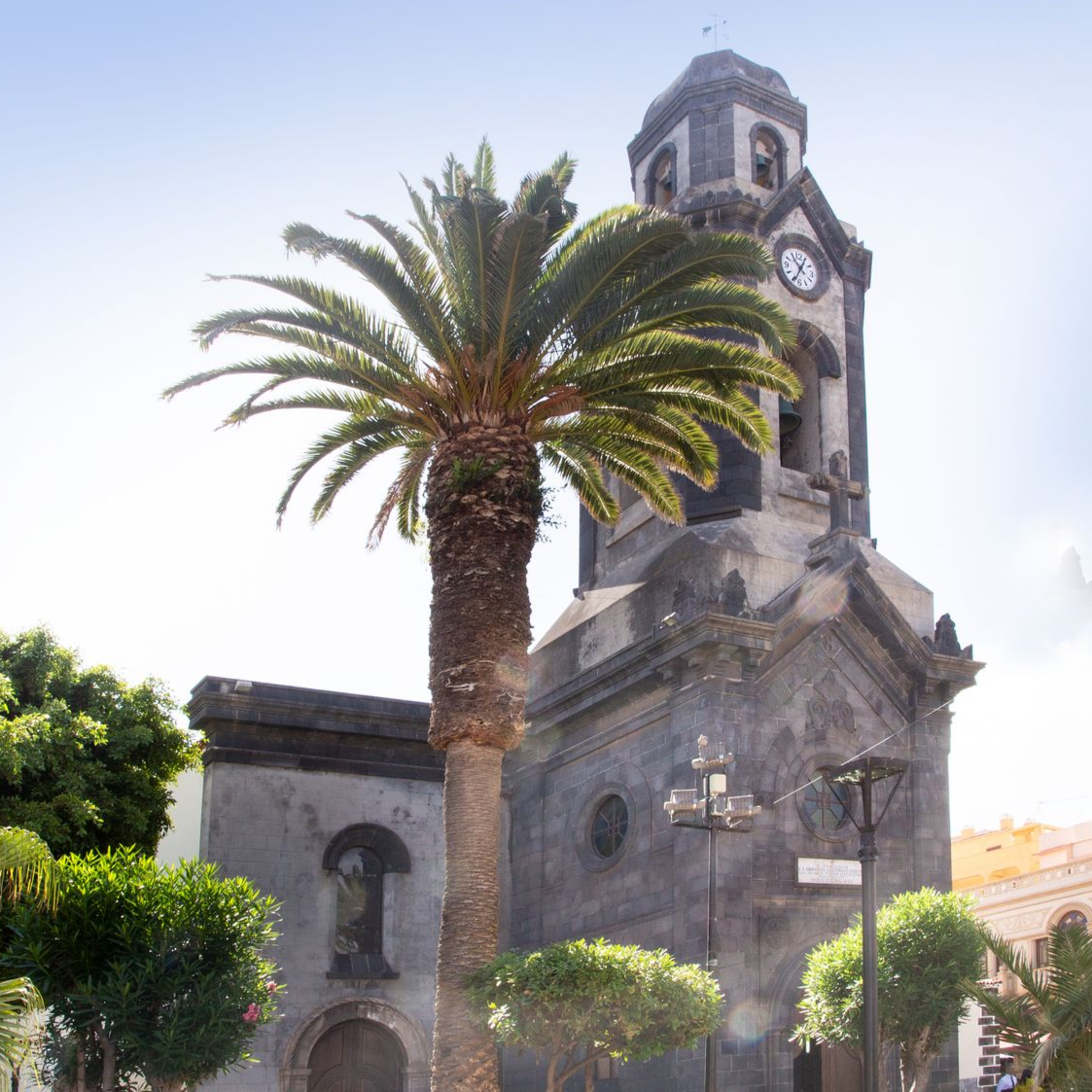 estudio fotógrafico Hoyos en Tenerife fotos comunión en iglesias y colegios grupos iglesia peña de francia tenerife