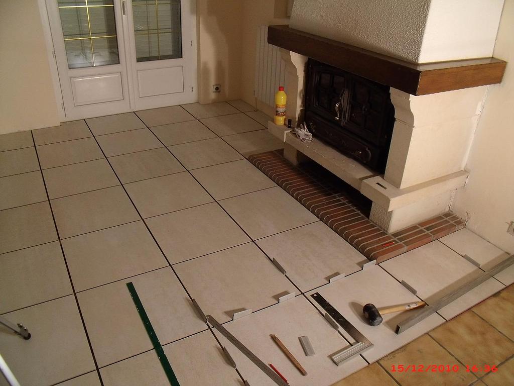 Pose de carrelage carré