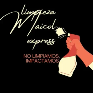 Logotipo del servicio de limpieza "Limpieza Maicol Express". Una mano con un guante naranja rocía una botella de limpiador con spray blanco sobre fondo negro.