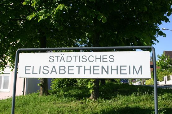 Städtisches Elisabethenheim Deggendorf, Perlasberger Str. 17, 94469