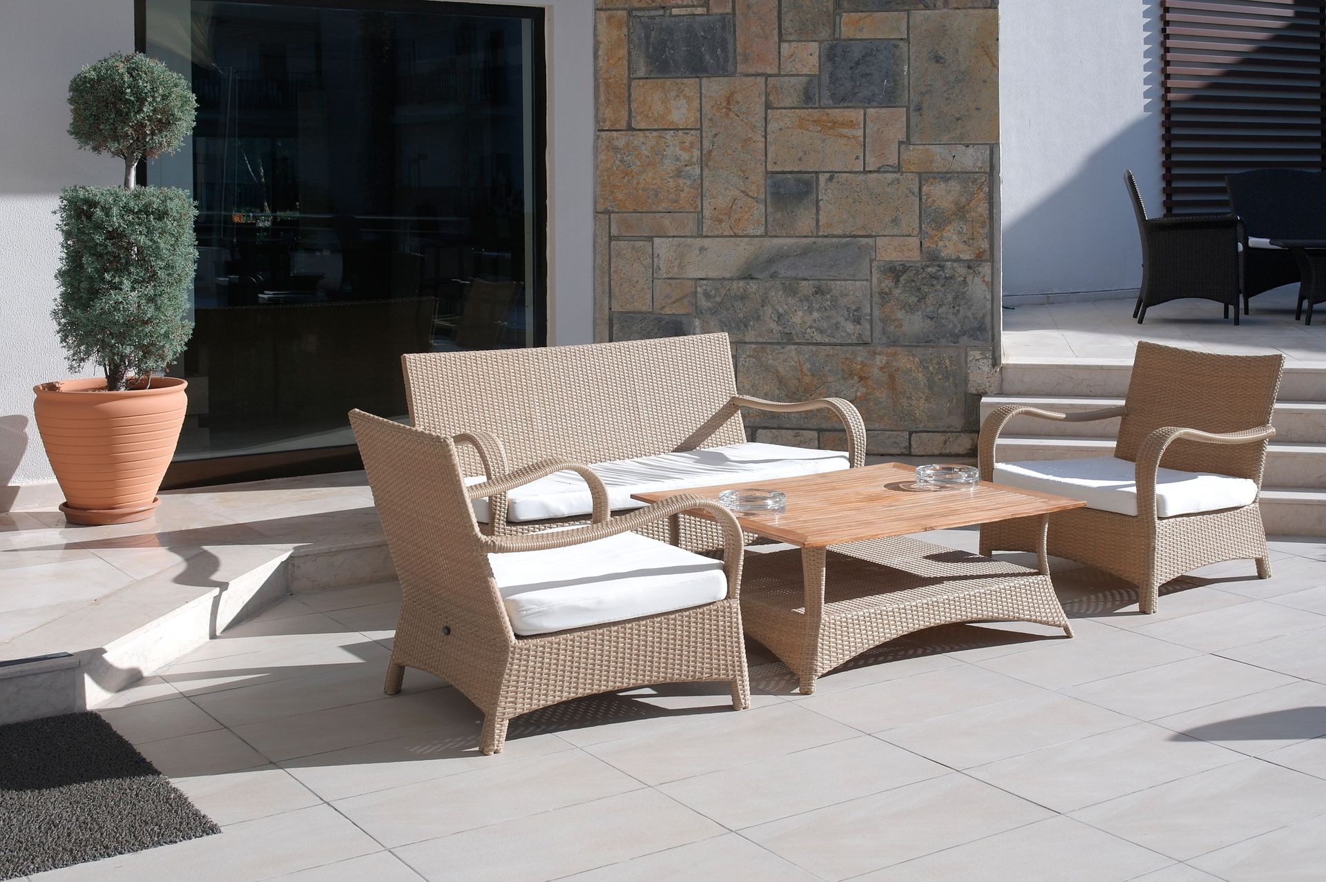 Carrelage et parements d'une terrasse