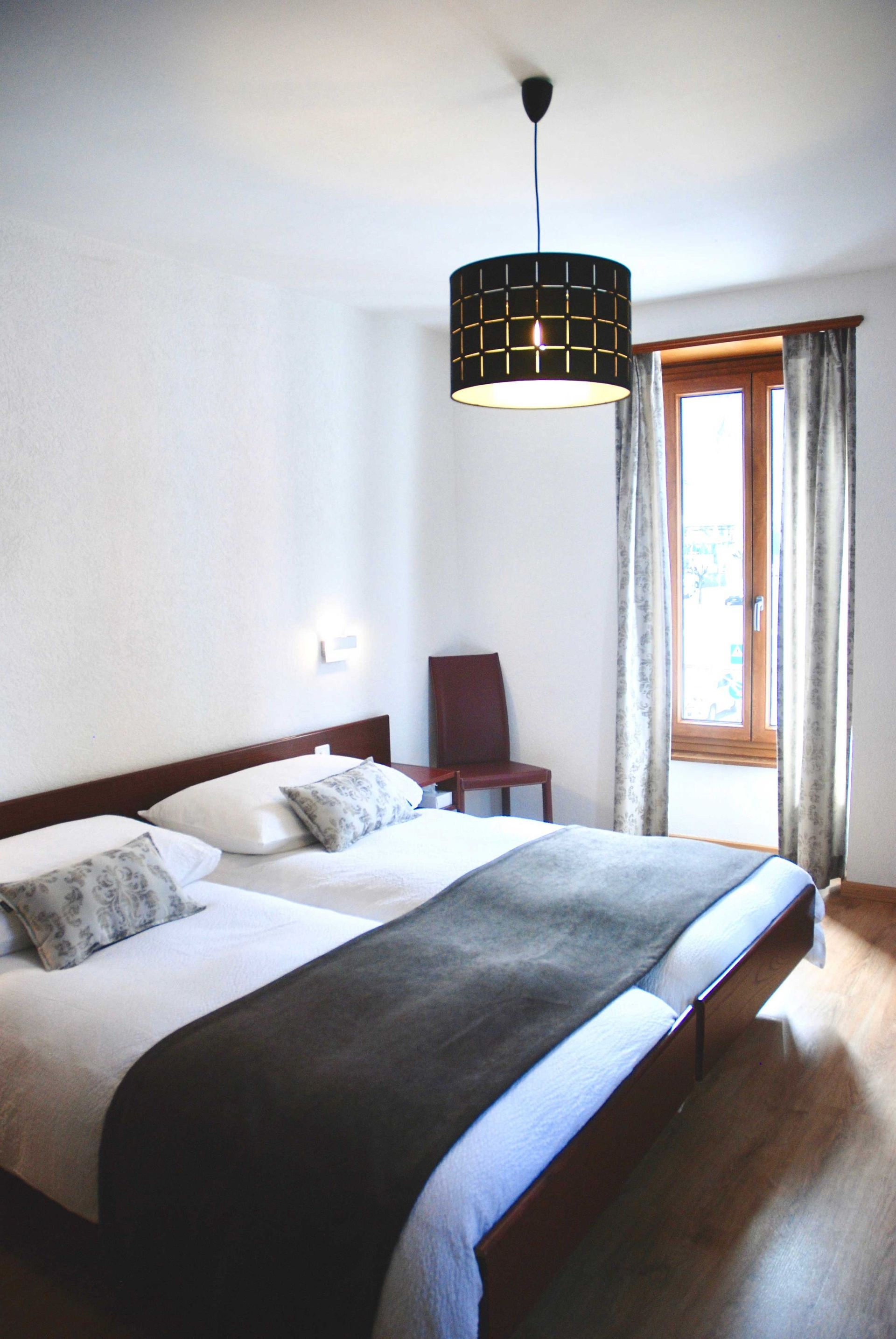 Hôtel Café Restaurant de la Dent-du-Midi
