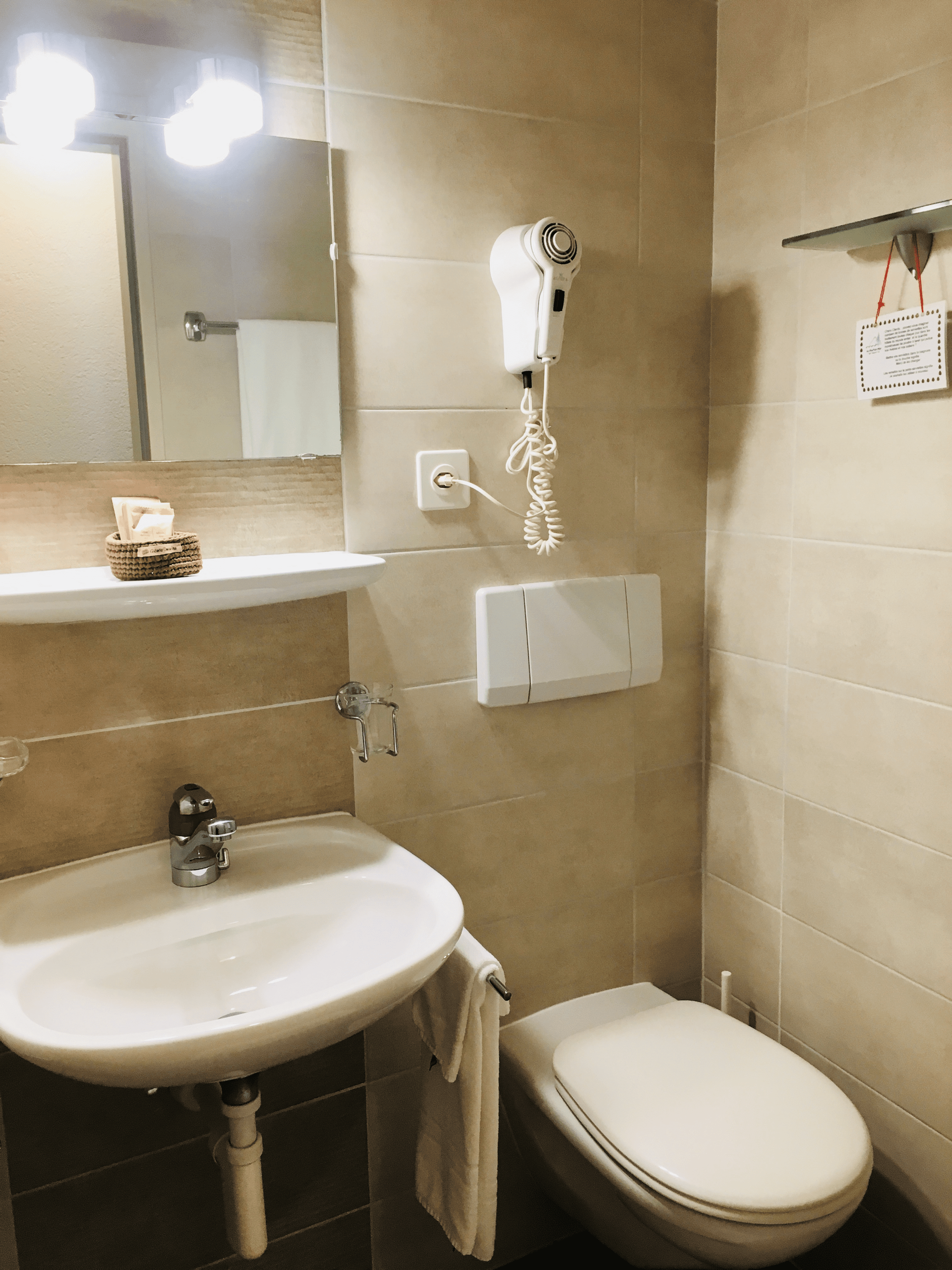 Hôtel Café Restaurant de la Dent-du-Midi
