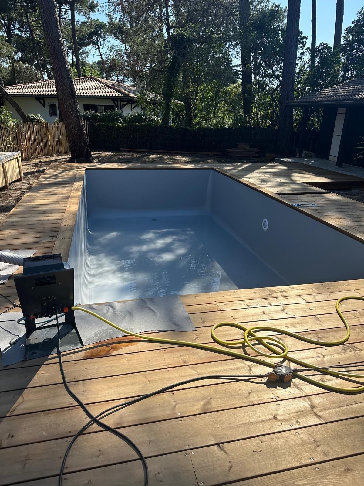 Construction d'une piscine en béton