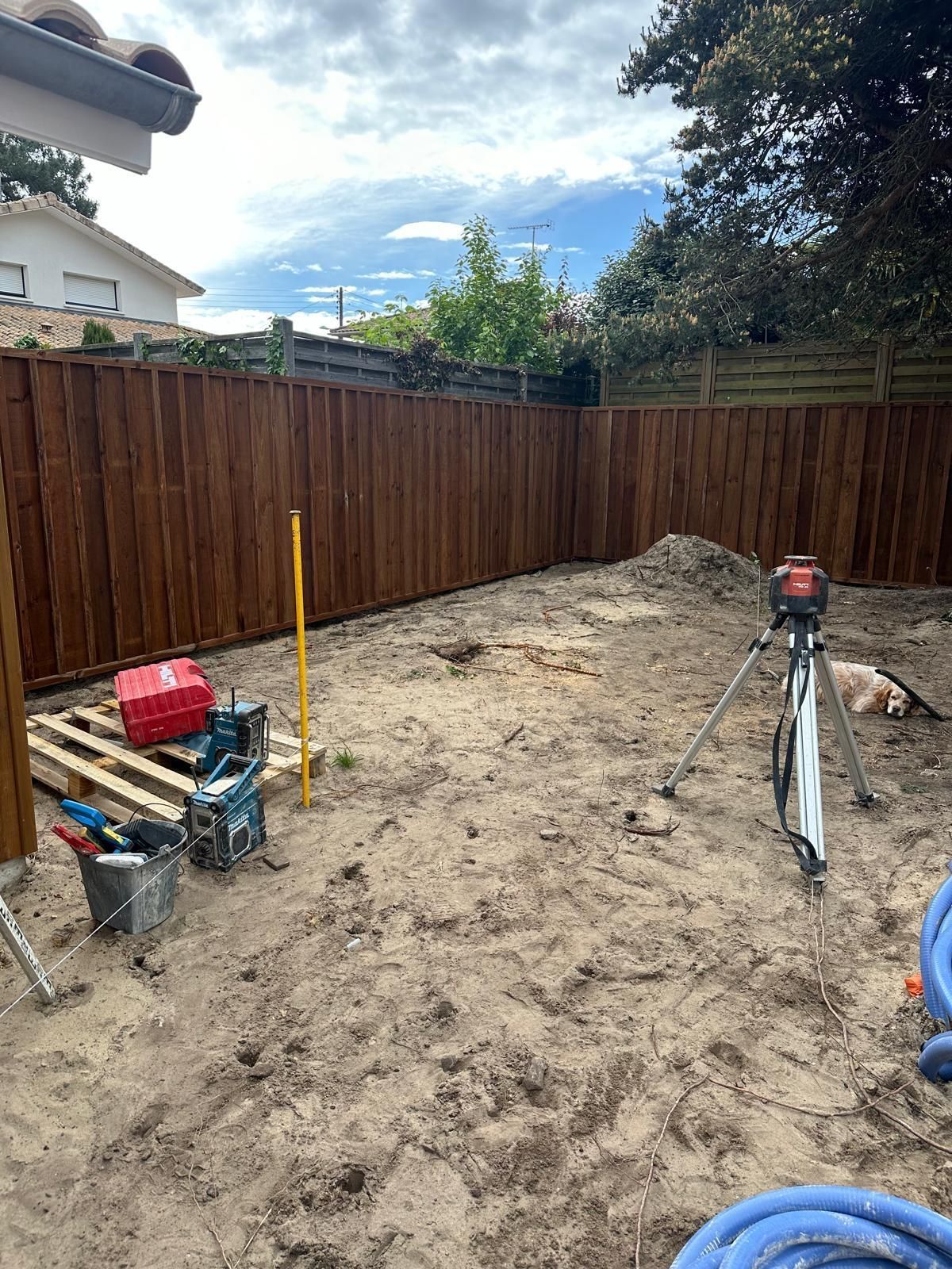 Étude du terrain et prises de mesures