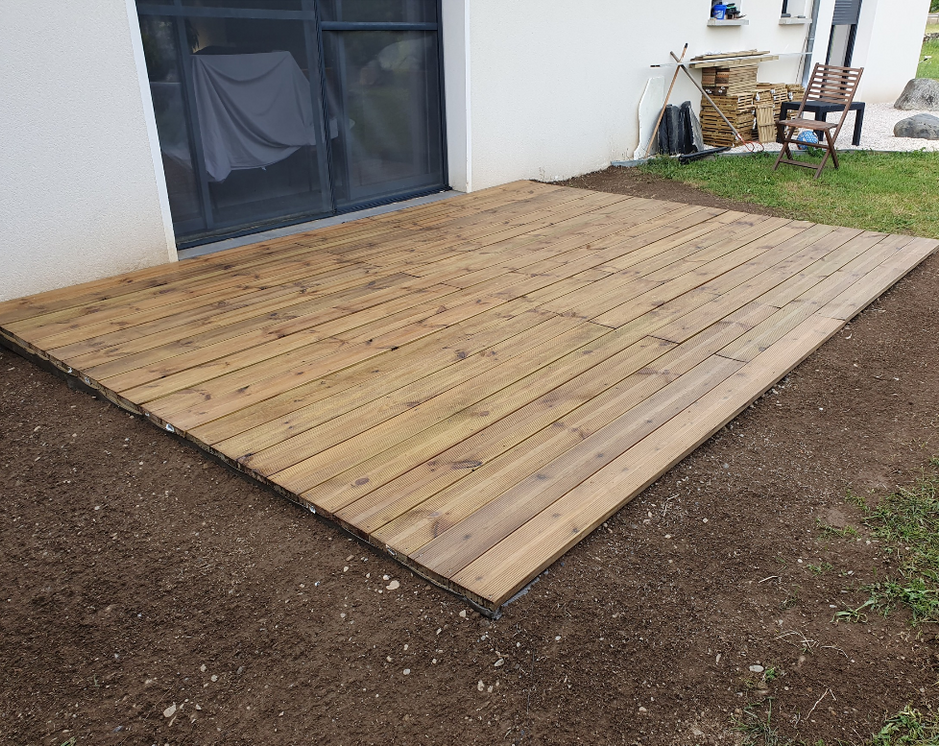 Terrasse en bois terminée