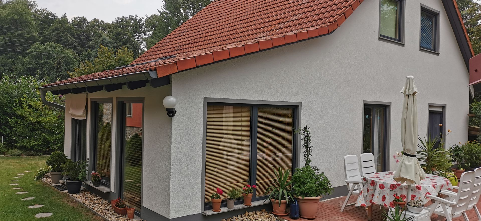 Fassadenanstriche