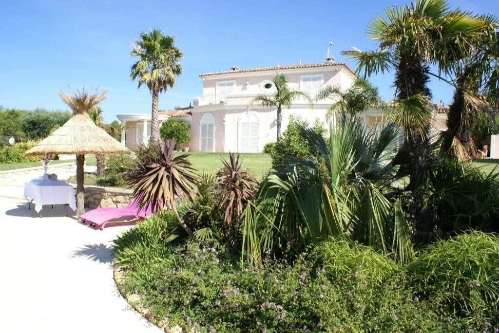 Travaux de construction de maison