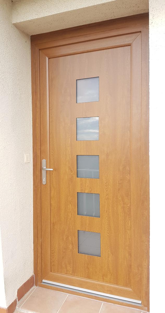 Porte entrée PVC chêne doré
