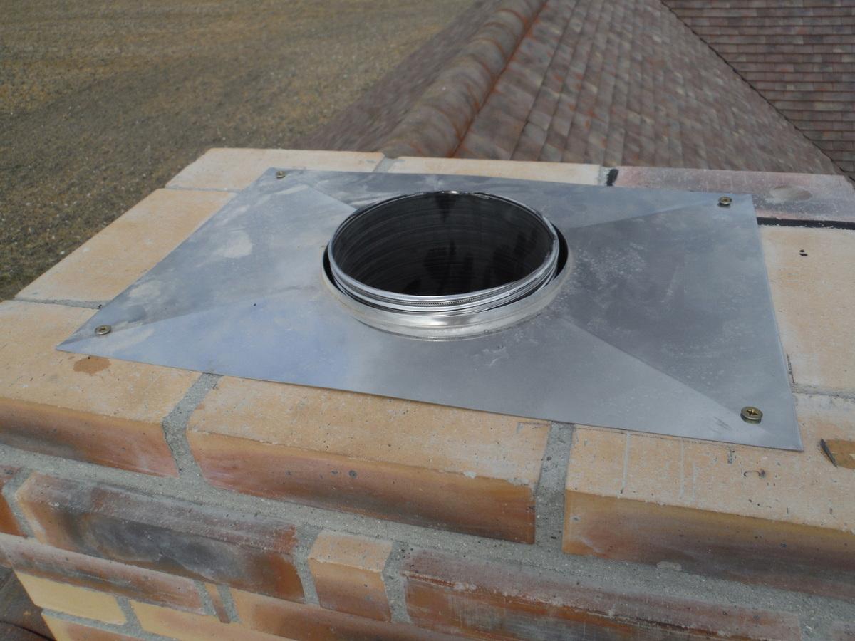 isolation du haut de la cheminée pour éviter les infiltration et fuite d eau