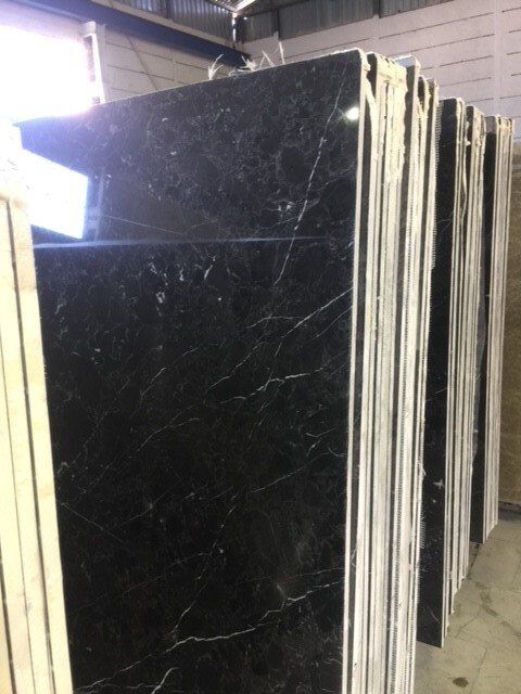 Pose de marbre centre commercial