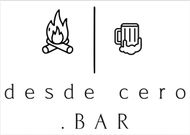 Logotipo con íconos de fogata y jarra de cerveza, “desde cero .BAR” debajo.