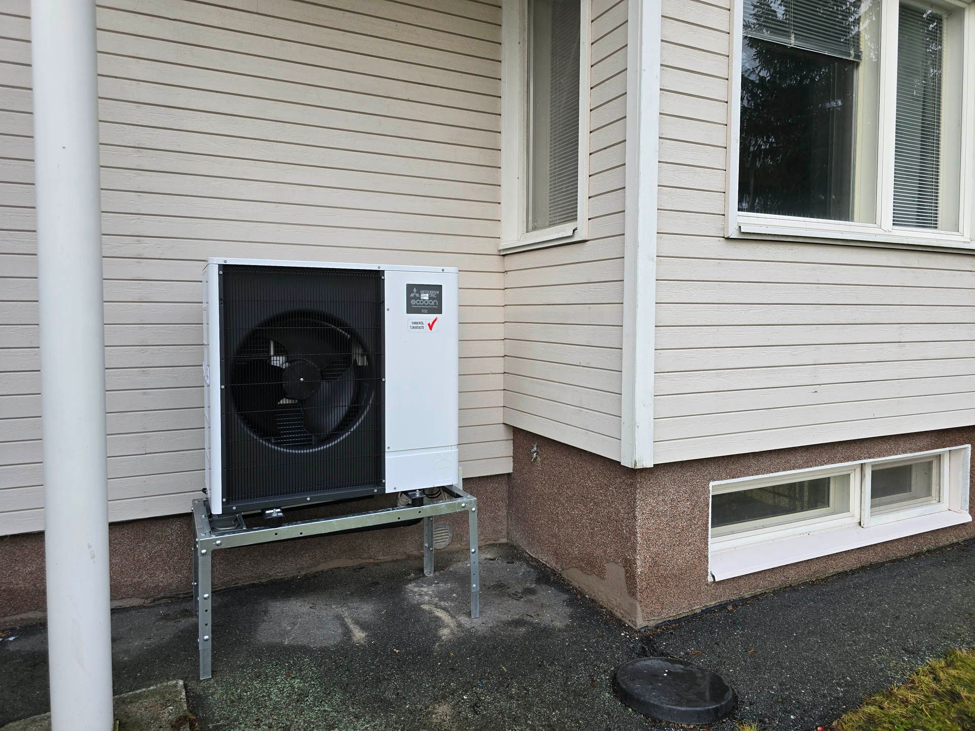 Ilma-vesilämpöpumppu