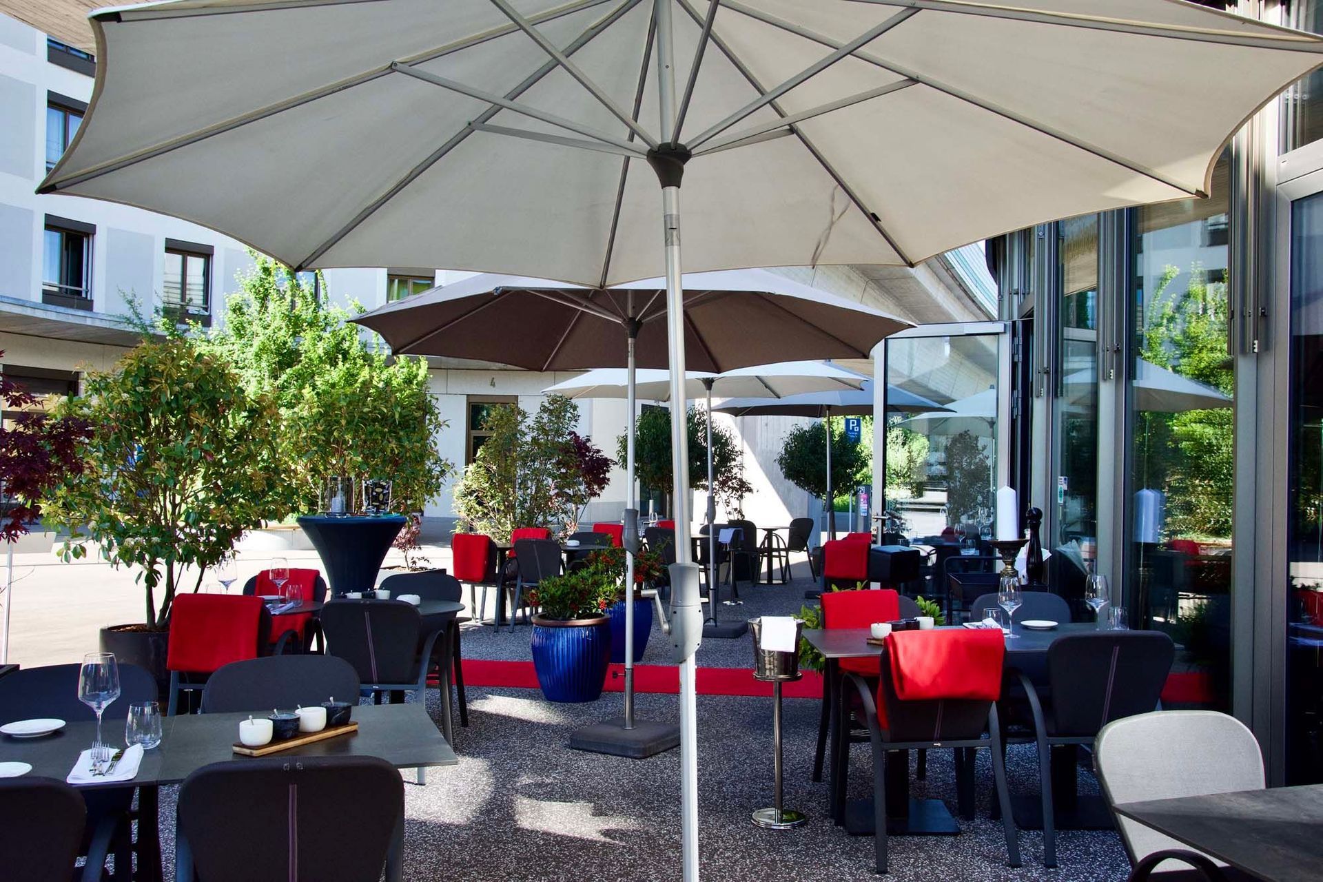 Restaurant mit Terasse - company_name] in Wallisellen