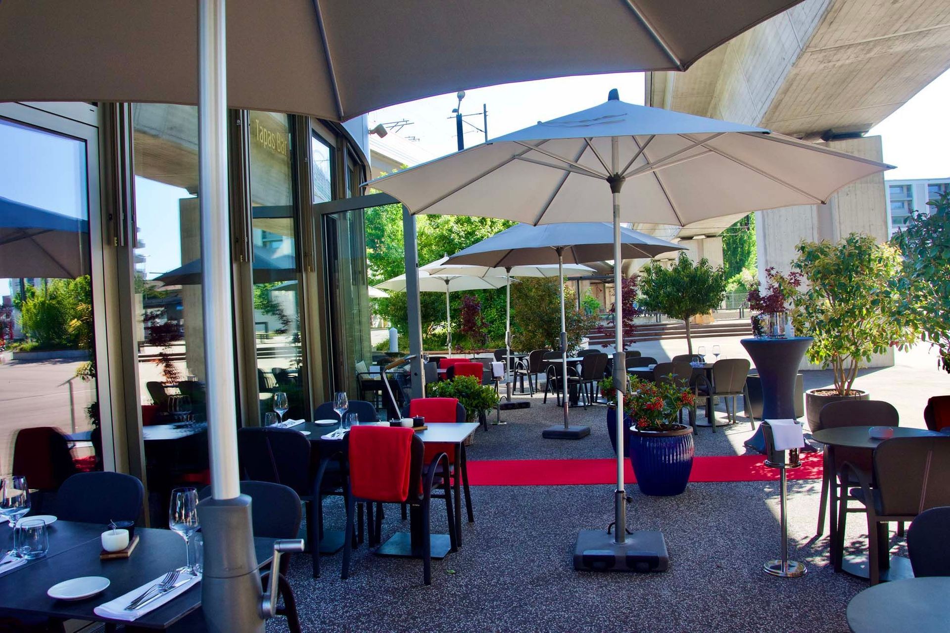 Restaurant mit Garten - Simple Restaurant in Wallisellen