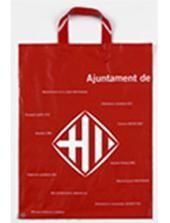 Una bolsa de plástico roja con un logotipo blanco.
