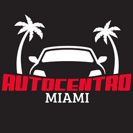 Logotipo de Autocentro Miami, un concesionario de automóviles, con silueta de coche, palmeras y texto rojo.