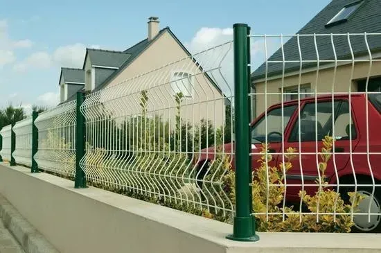 Clôture métallique