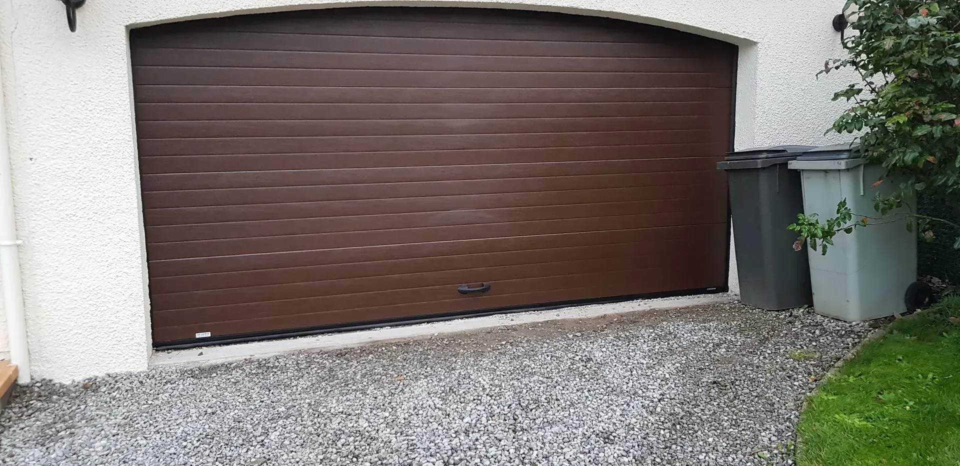 Porte de garage sectionnelle