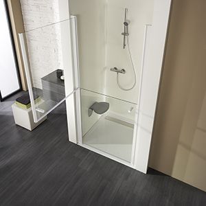 Exklusiv geteilte Drehtuer-Nische