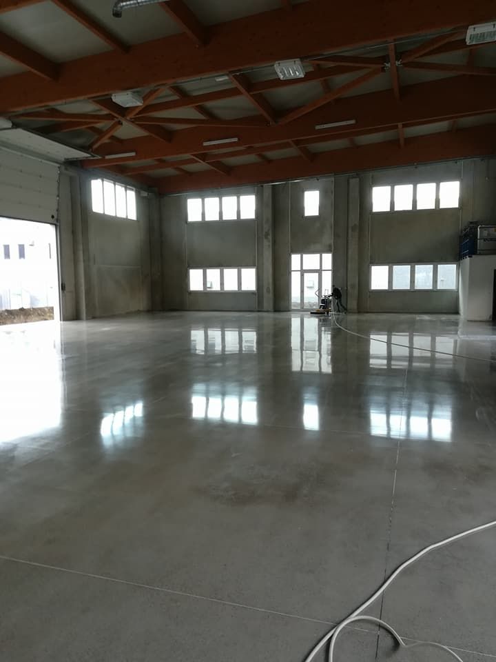 Lucidatura pavimenti industriali