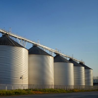 Photographie de silos à grains