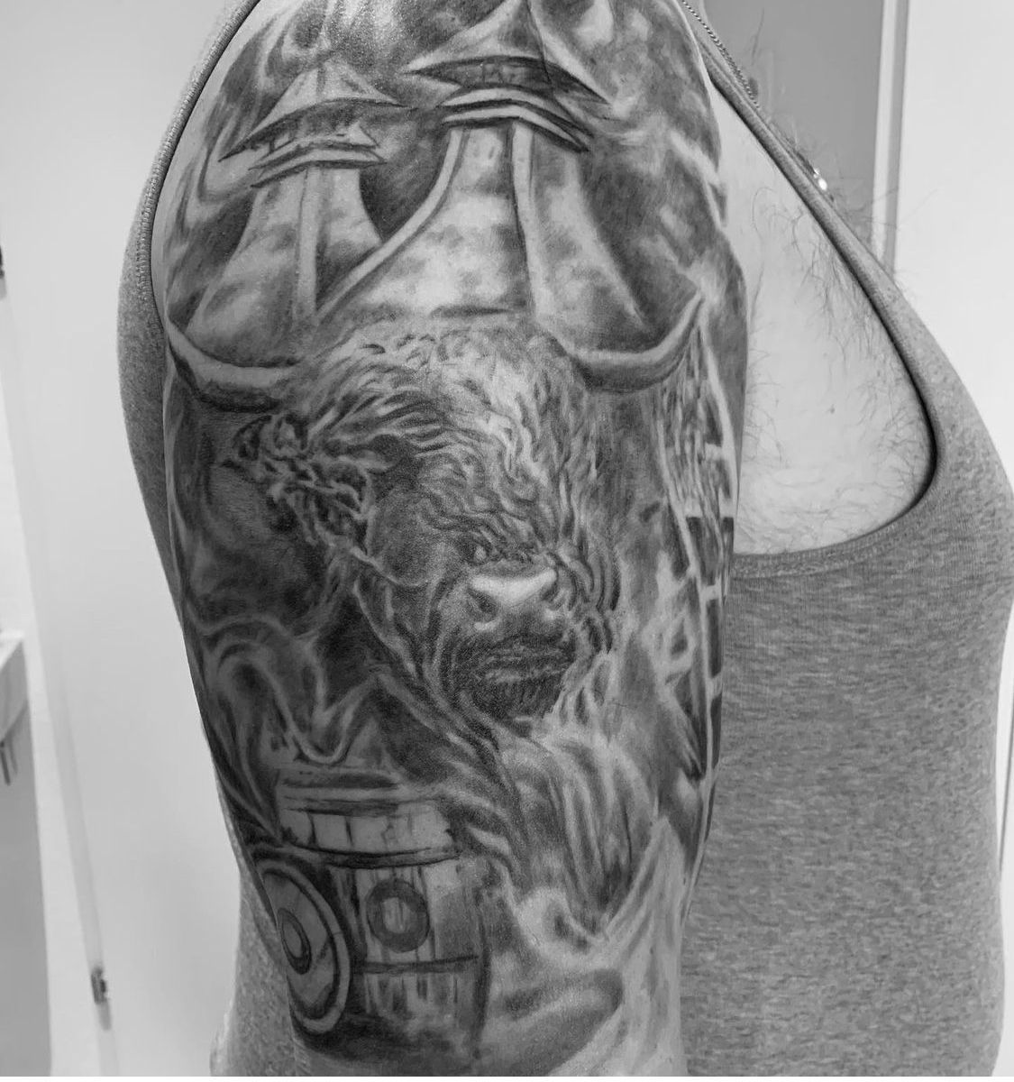 Photorealistisches Tattoo - Feel Ink Tattoo Studio - Urdorf