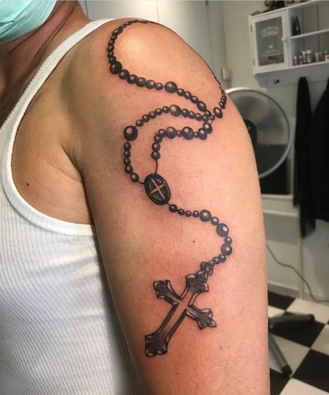 Photorealistisches Tattoo - Feel Ink Tattoo Studio - Urdorf