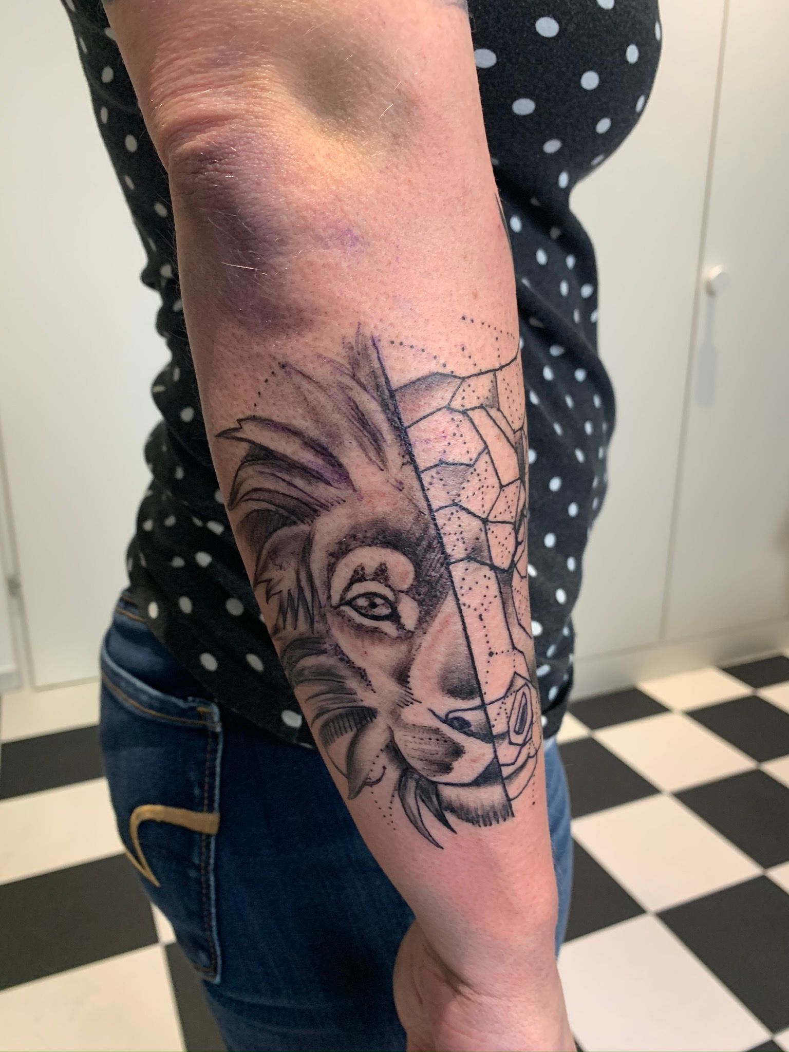 Photorealistisches Tattoo - Feel Ink Tattoo Studio - Urdorf