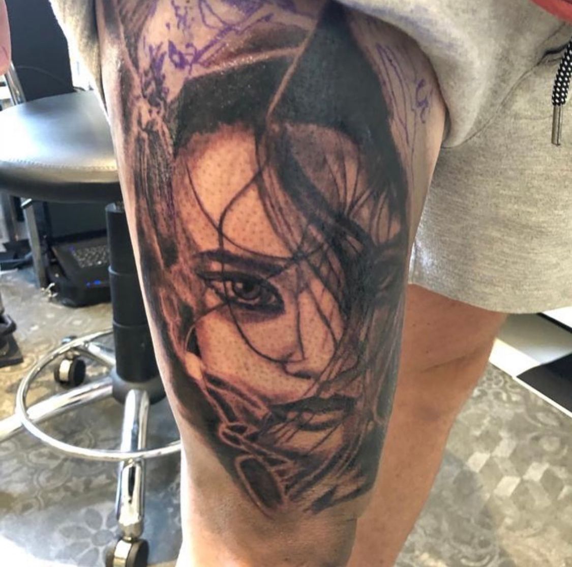 Photorealistisches Tattoo - Feel Ink Tattoo Studio - Urdorf