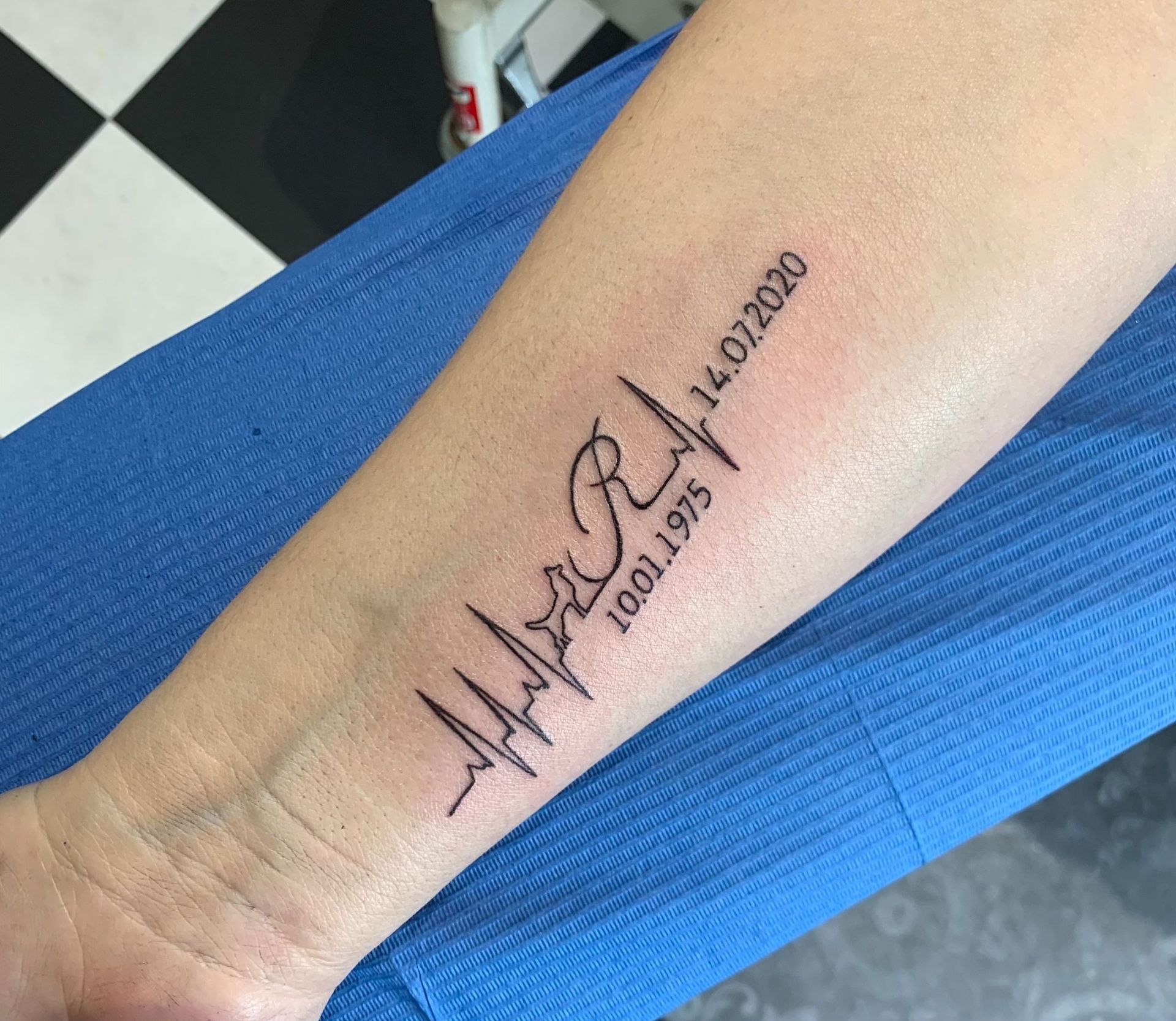 Photorealistisches Tattoo - Feel Ink Tattoo Studio - Urdorf