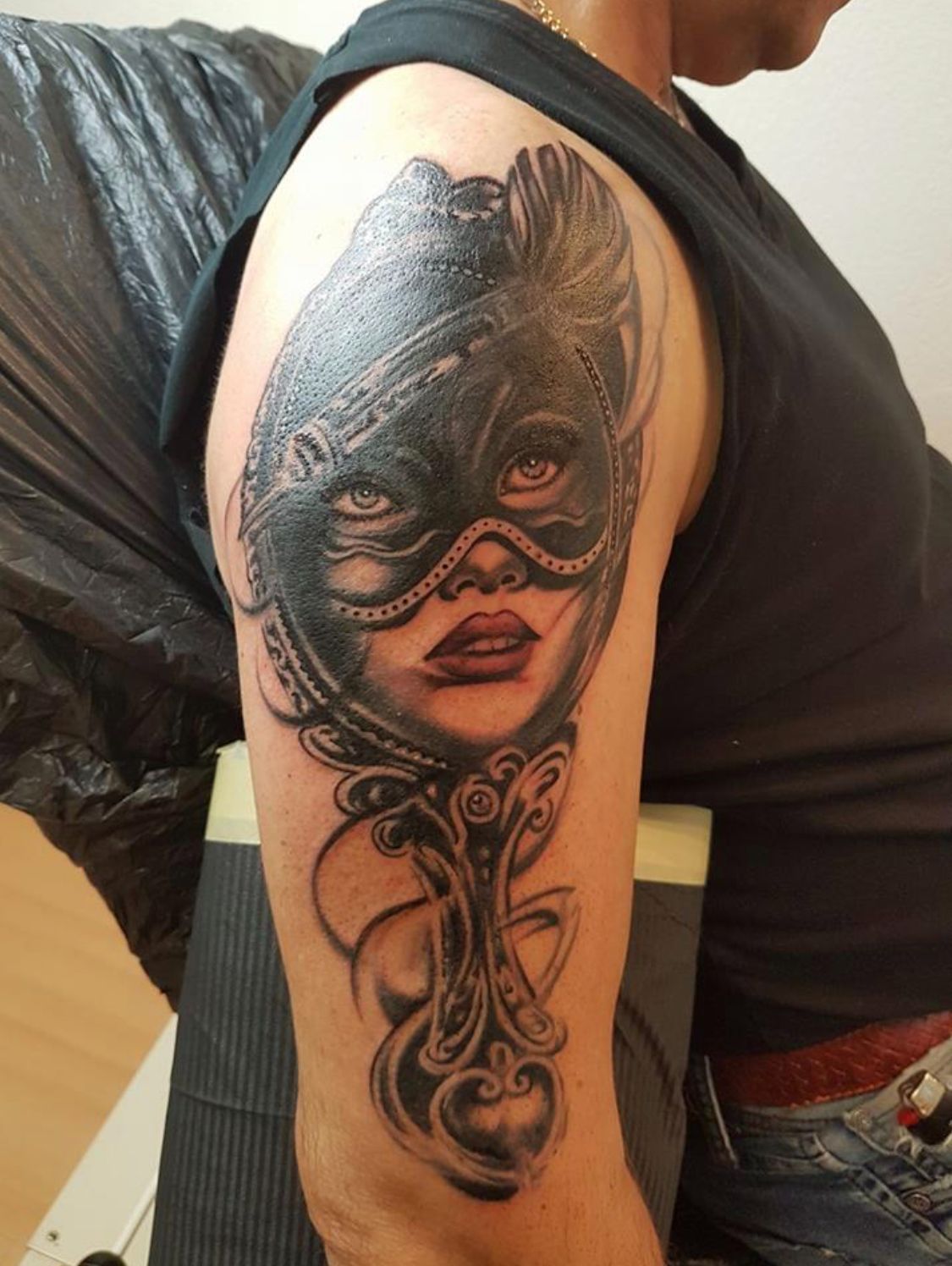 Photorealistisches Tattoo - Feel Ink Tattoo Studio - Urdorf