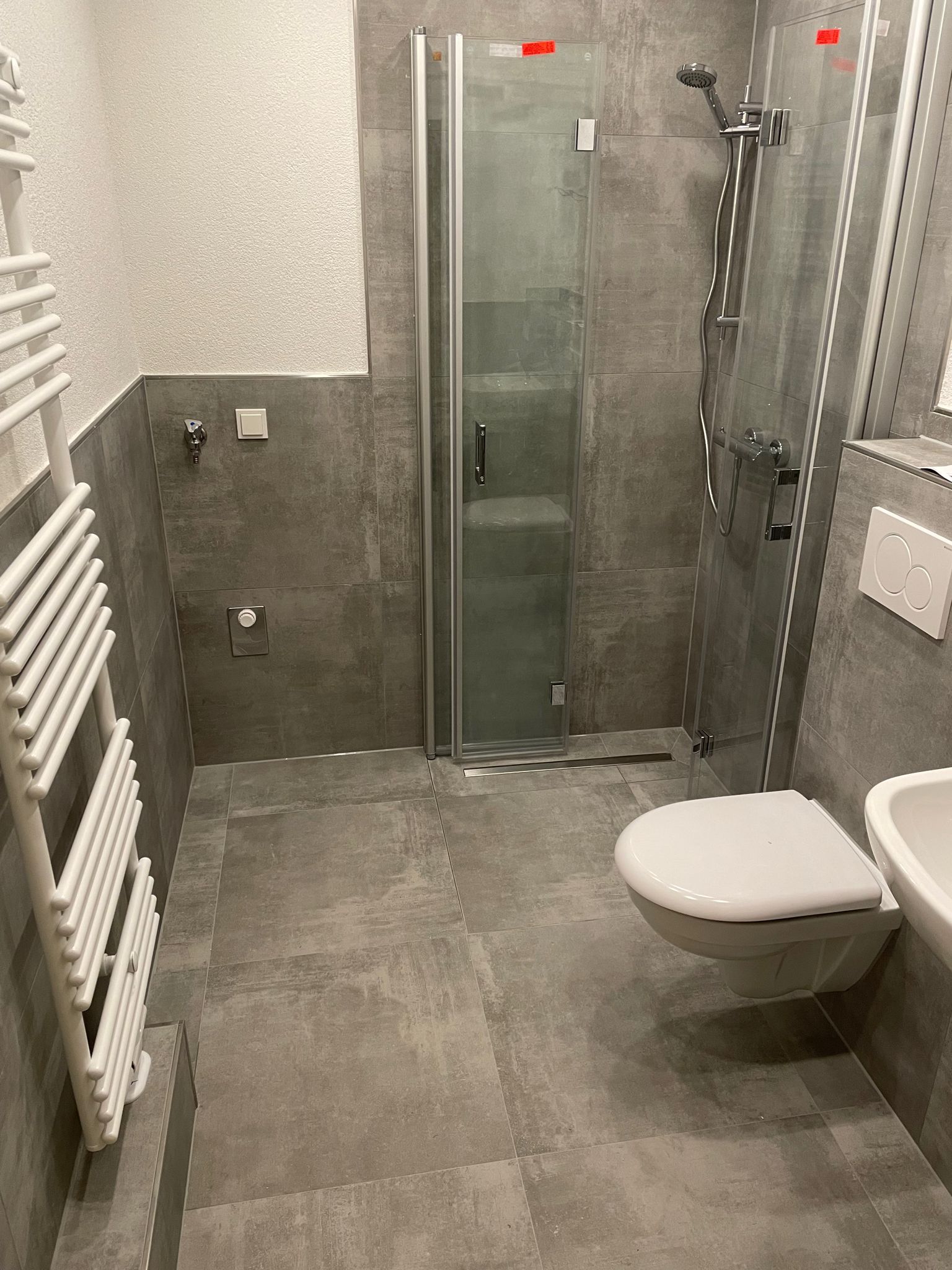 C.B. Fliesen & Bad Design, Badezimmer, Parkett